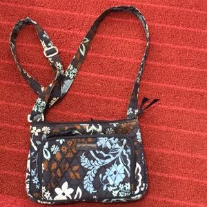 Vera Bradley crossbody 🎈.   OS